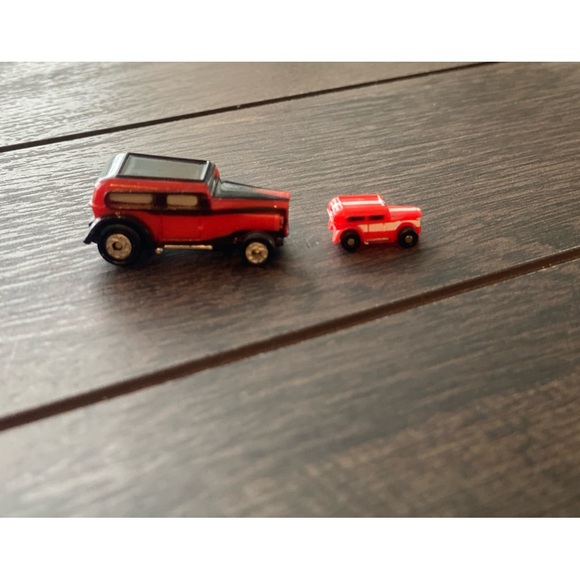 Vintage Micro Machines Ford ‘32 Chopped Custom Insides w/mini Black & Red 1989 - Picture 9 of 11